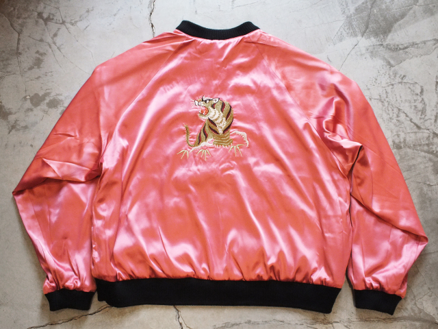 破格　THRIFTY LOOK スーベニアジャケット　Mサイズ スリフティルック THRIFTY LOOK スーベニアジャケット SOUVENIR